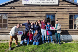 Rode Taart voor de vrijwilligers van Scouting Karel Doorman